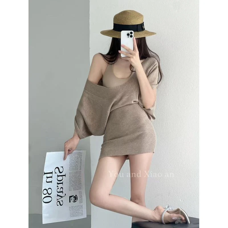 福利合集【钟老大短裙，尾货默认微瑕，不能保证会有线头】