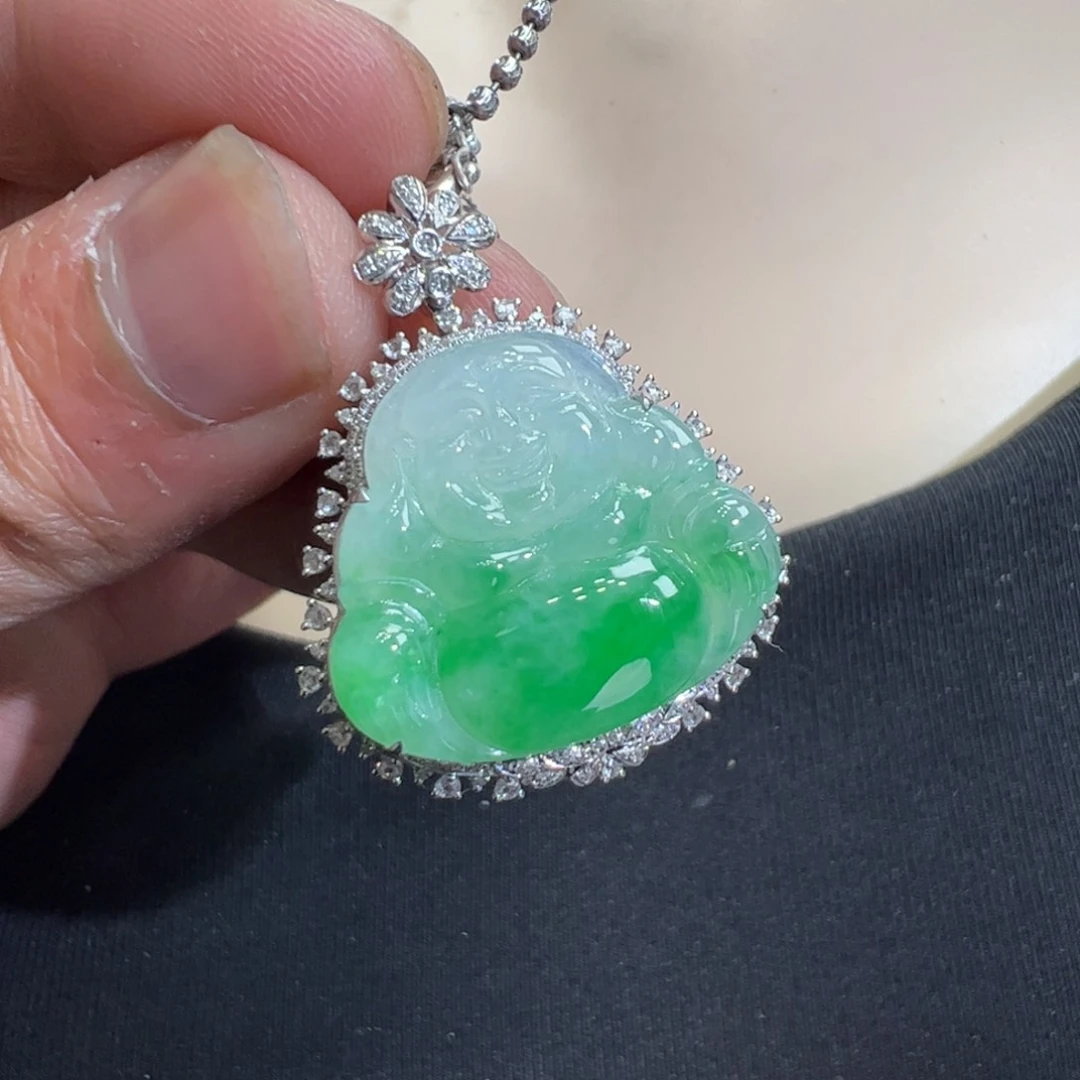 翡翠吊坠(不含链)18K金镶嵌