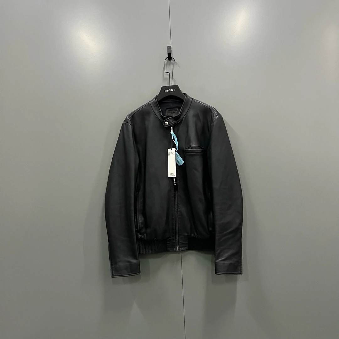 95新 Prada/普拉达 (ll) 黑色皮衣夹克 52码/208384