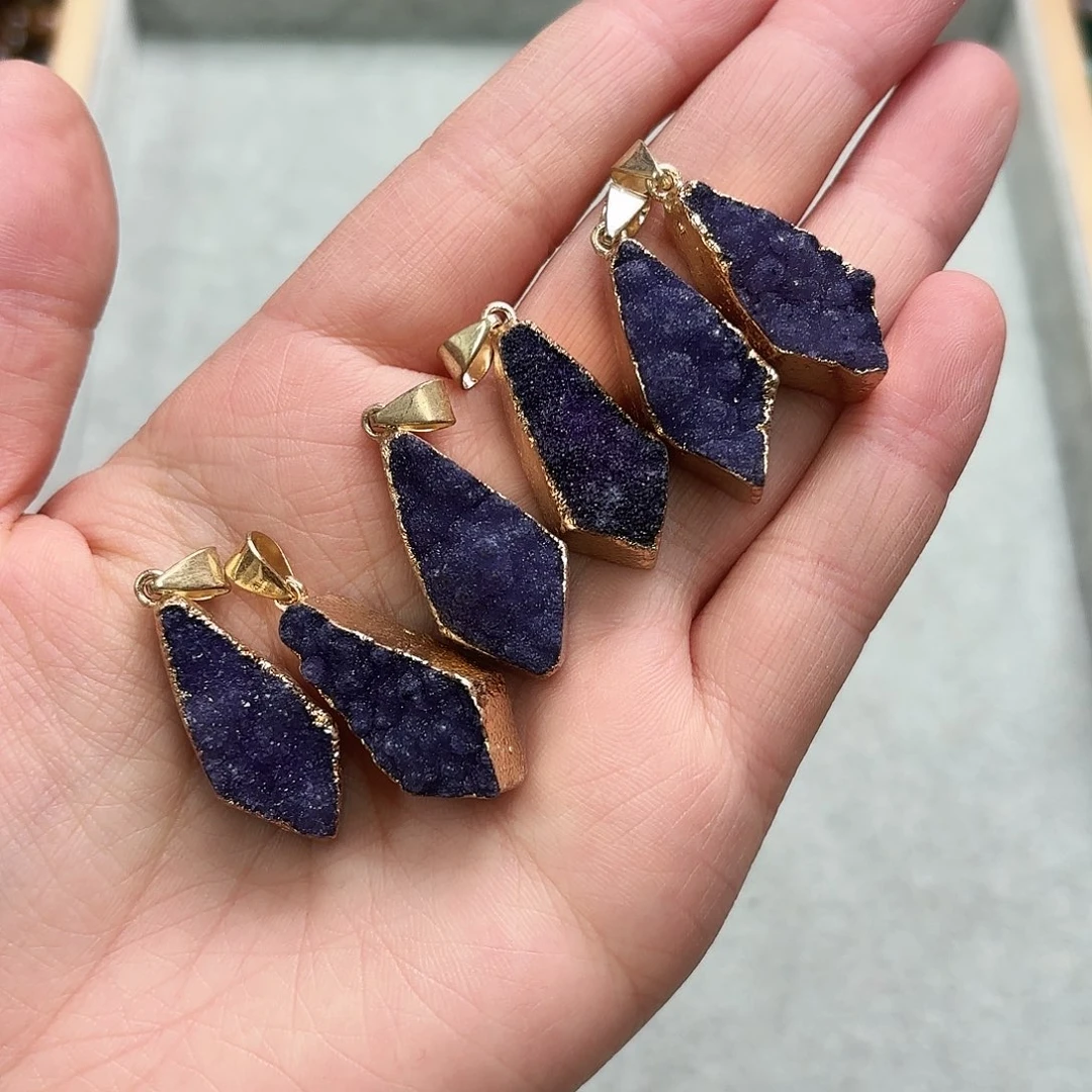 玛瑙/玉髓未镶嵌珠宝半成品紫晶牙水滴型2颗