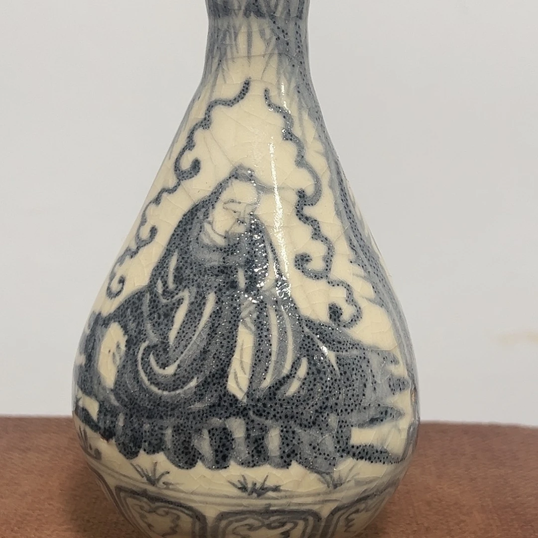 李***生陶摆件空心的玻璃纤维地板被