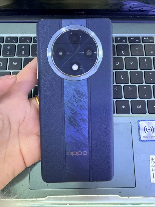 95新 OPPO OPPO A3pro 12+256G内存 成色98新
