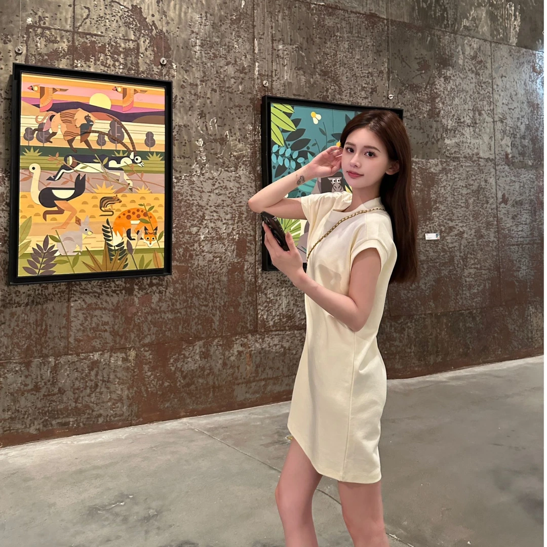 M·W STUDIO  【罗马假日】廓形显瘦极简风短袖连衣裙