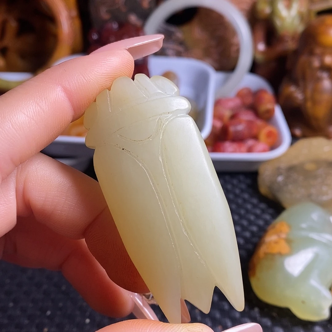 岫岩老玉（透闪石质玉）未镶嵌珠宝奇石