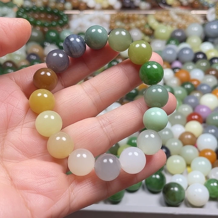 未镶嵌和田玉车挂