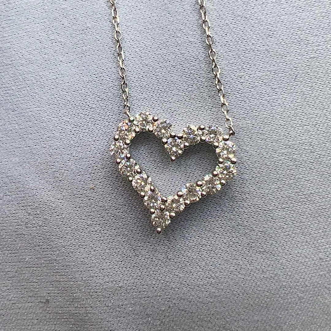 项链实验室培育钻石18K金镶嵌0.819克拉K白心形项链45cm