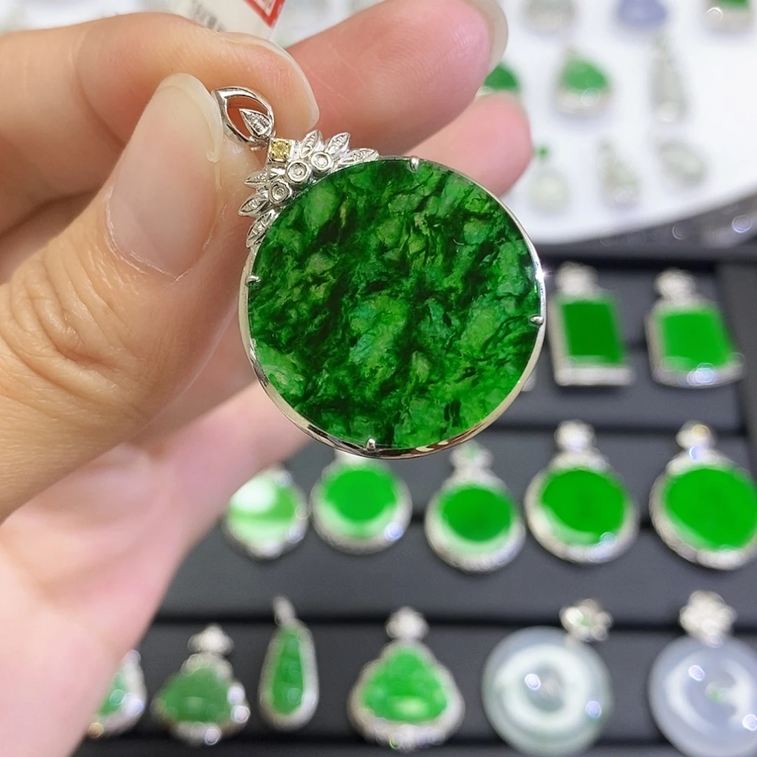 翡翠18K金镶嵌吊坠(不含链)