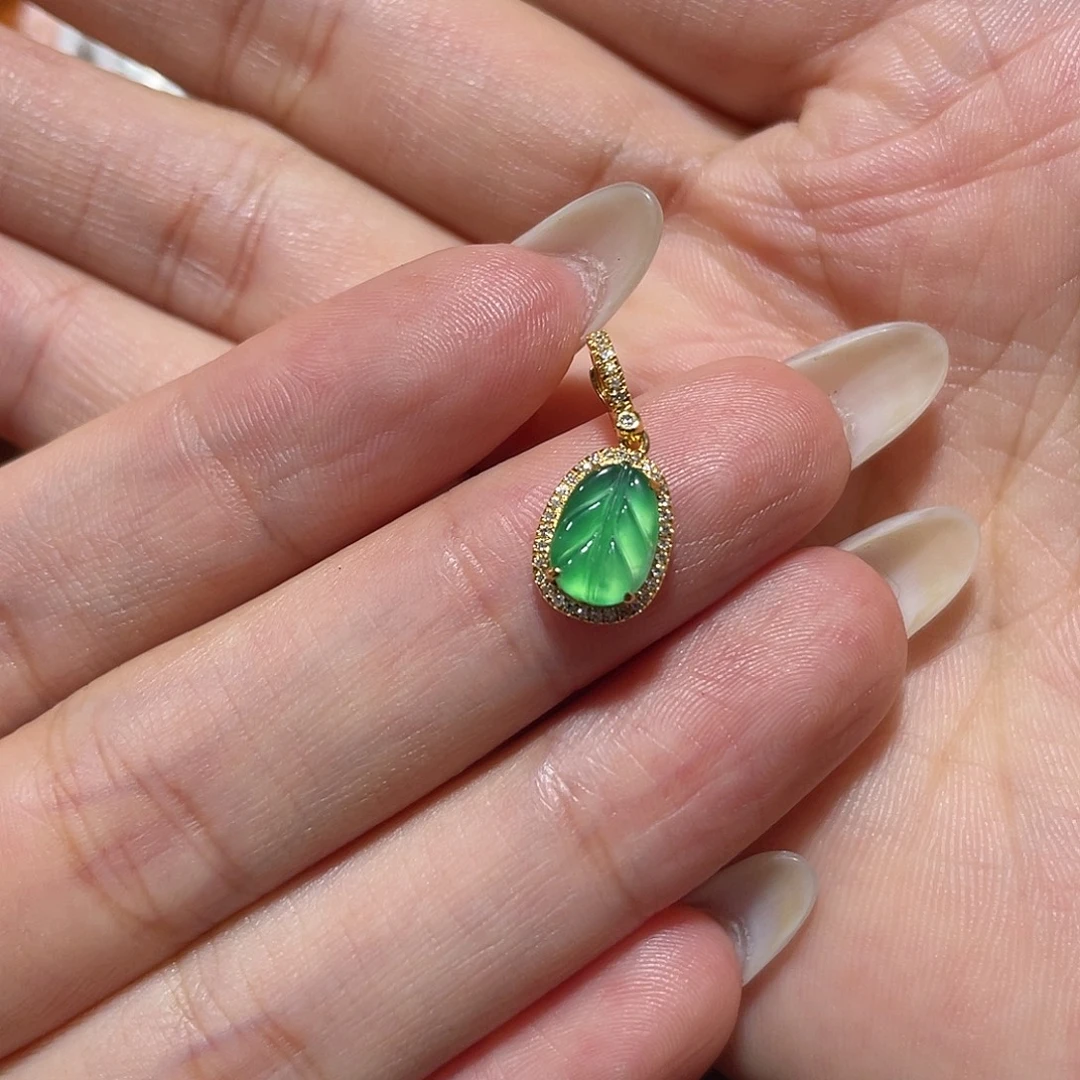 翡翠18K金镶嵌吊坠(不含链)