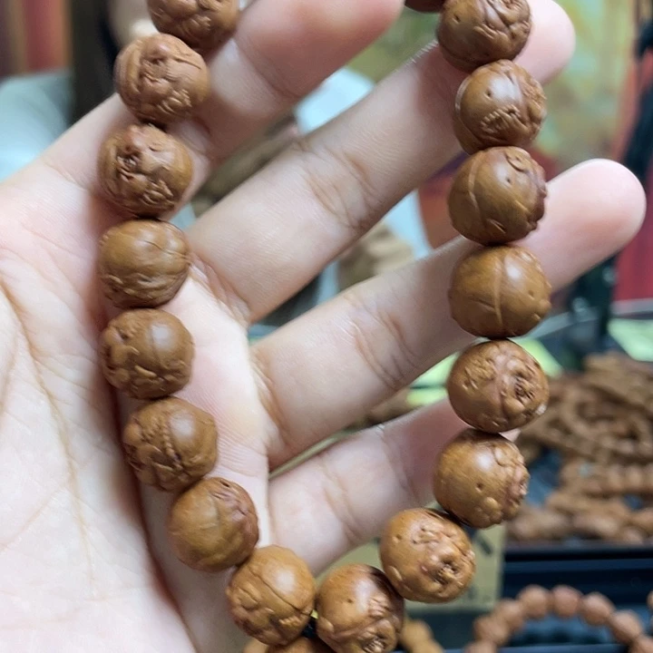 手串/手链橄榄核龙纹