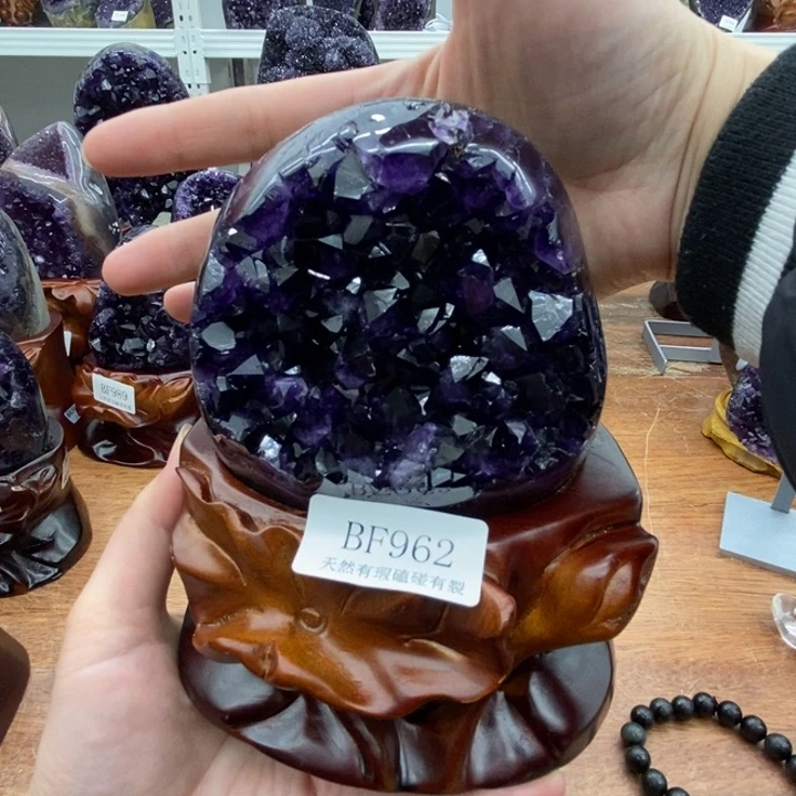 紫晶大型摆件（非配饰）未镶嵌