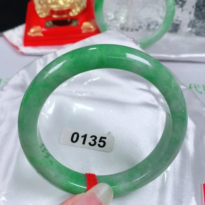 未镶嵌手镯翡翠  编号0135 正圈58