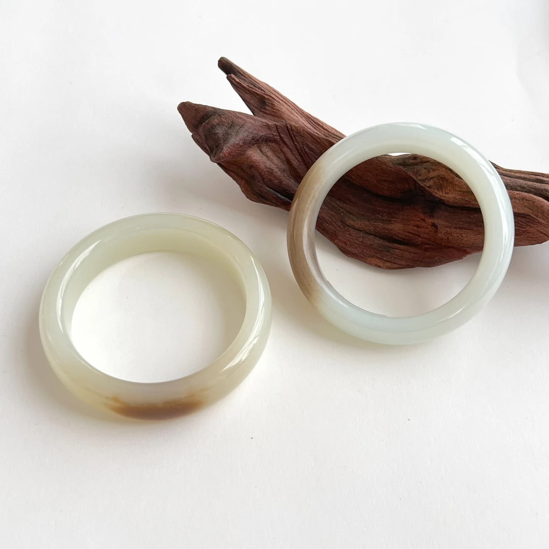 【小宝珠宝】25 T82900-和田玉手镯-多样性发一件-15*9mm