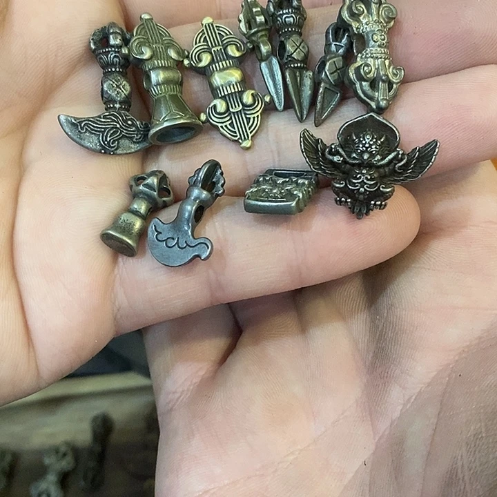 铜铁合金类哈哈哈哈哈哈哈哈哈