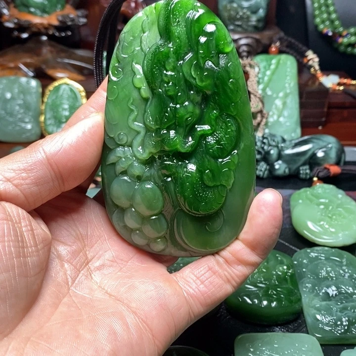 和田玉（碧玉）把件未镶嵌