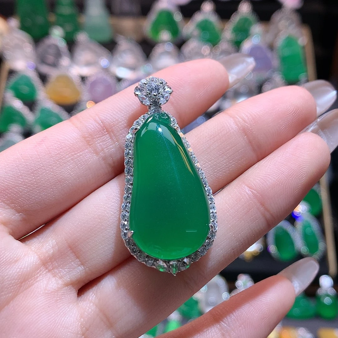 玛瑙/玉髓颈饰银S925镶嵌