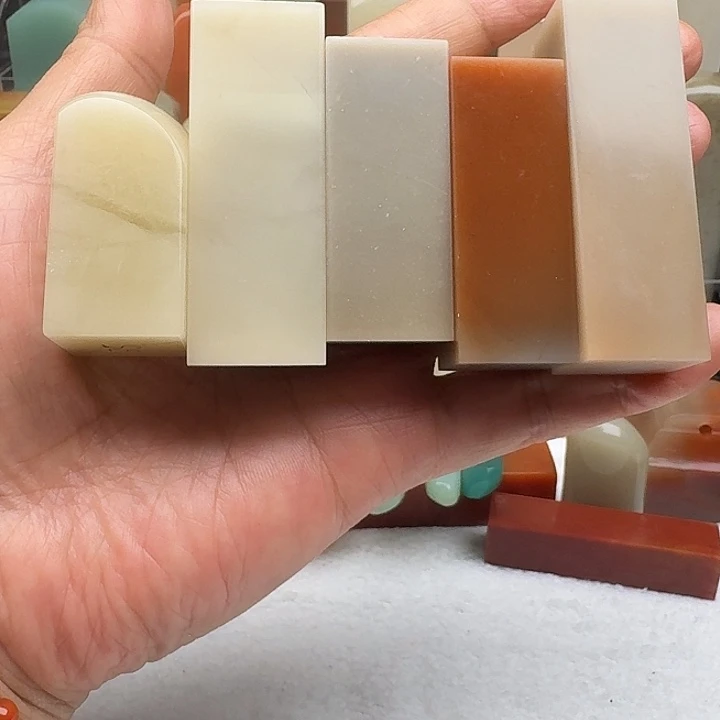 用***9印石寿山石老挝素章1组