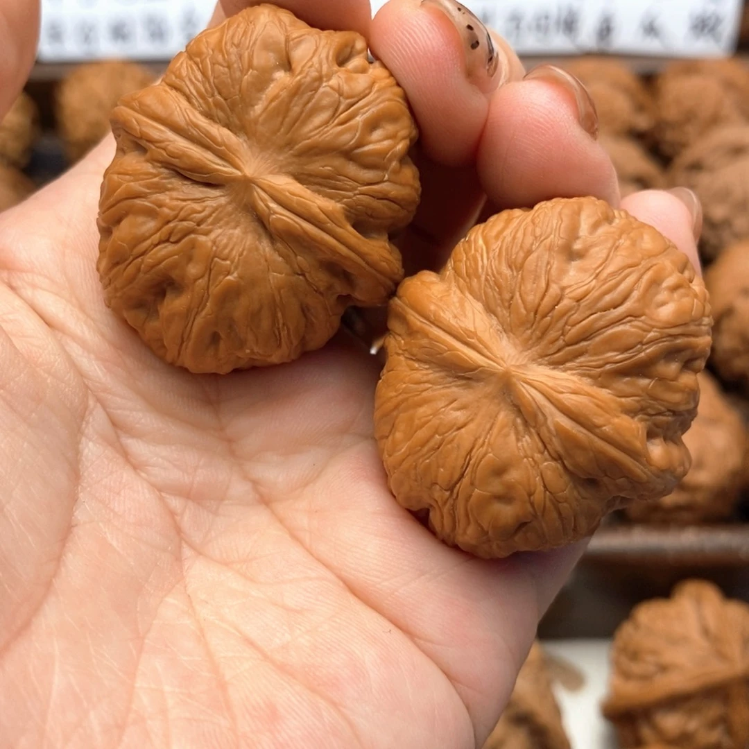 文玩核桃把件39尺精品平谷元宝