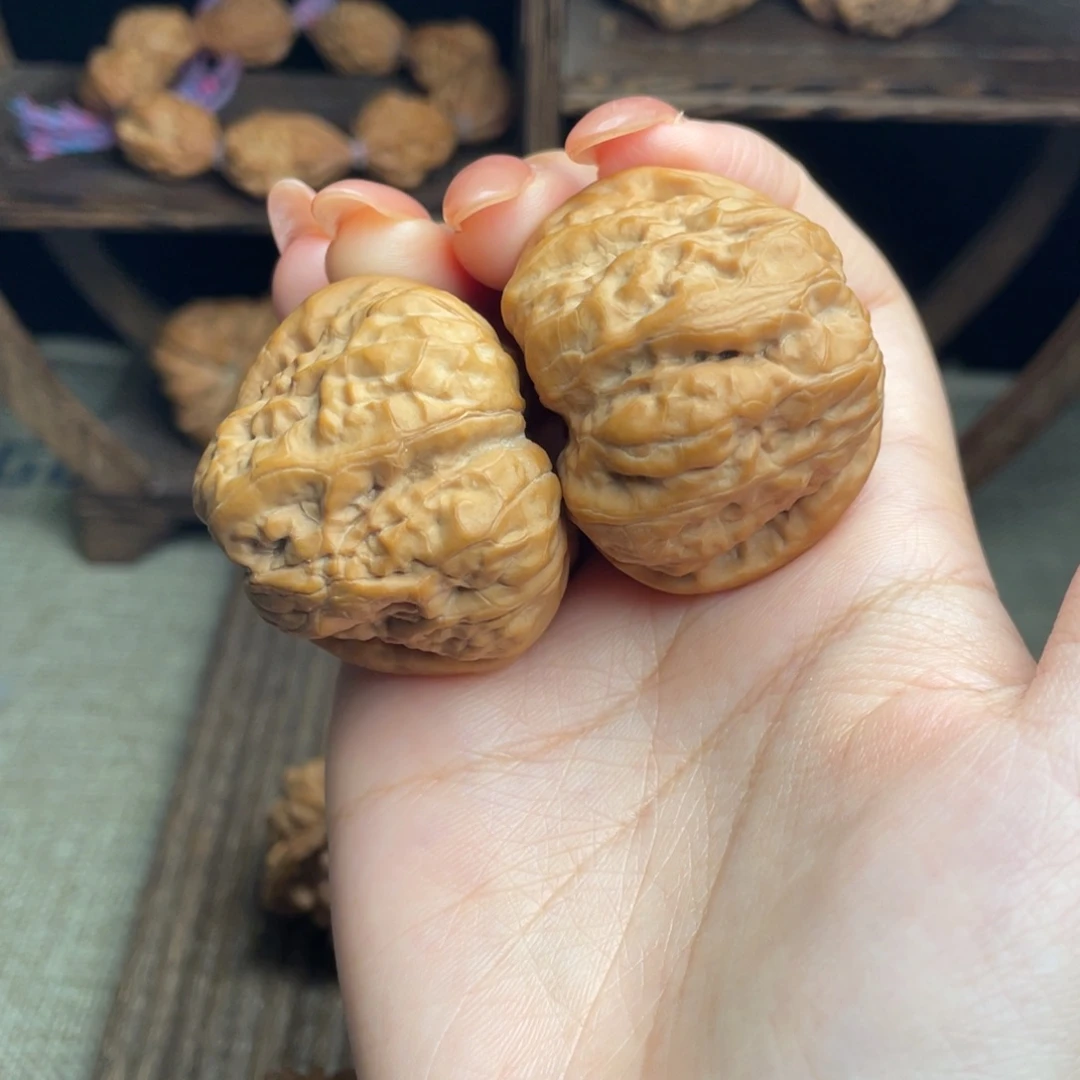 文玩核桃吊坠蛤蟆头41 全品白茬精配毕业红皮克重打手