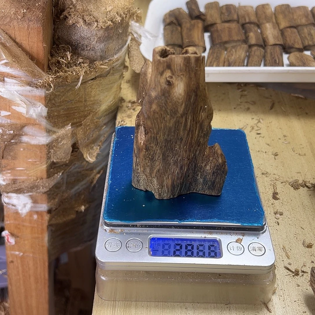 香料绿奇楠虫漏28克白棋