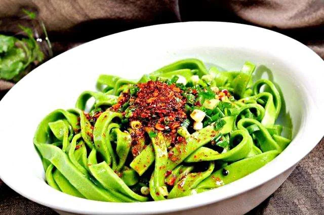 菠菜手擀面 0添加