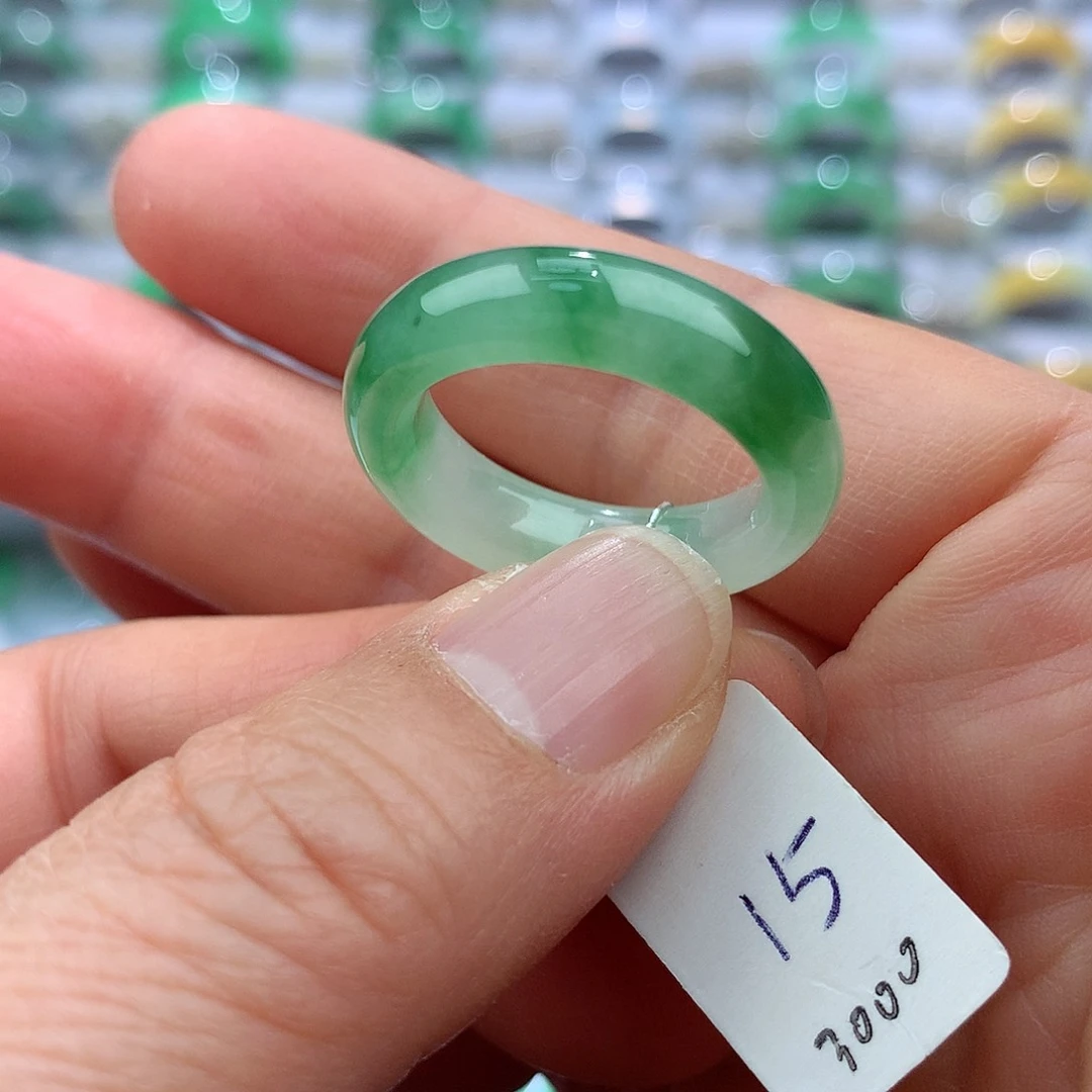 翡翠戒指未镶嵌15号