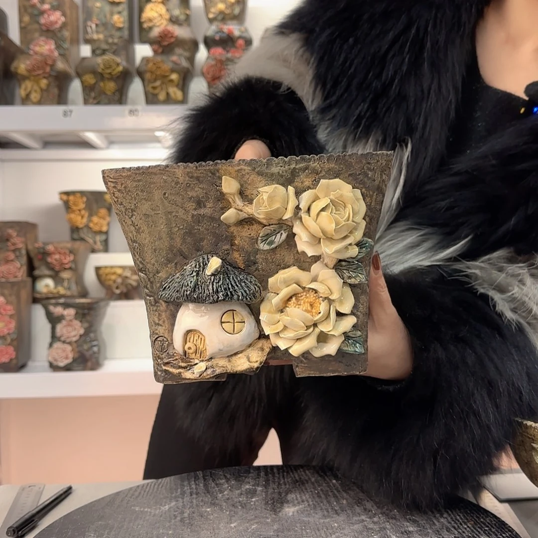 红陶(***）青默花器花盆