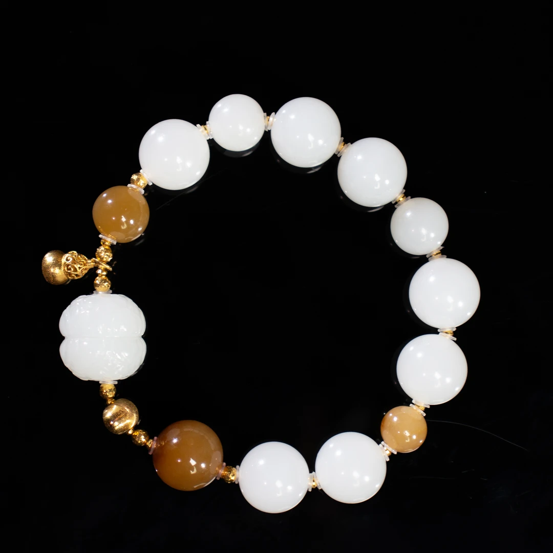 【壹芳珠宝】天然原矿和田玉大小珠糖玉18k金设计并蒂莲单圈10-12mm