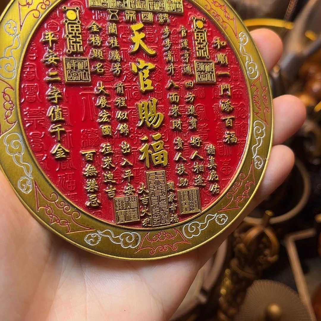 精美铜器工艺品等