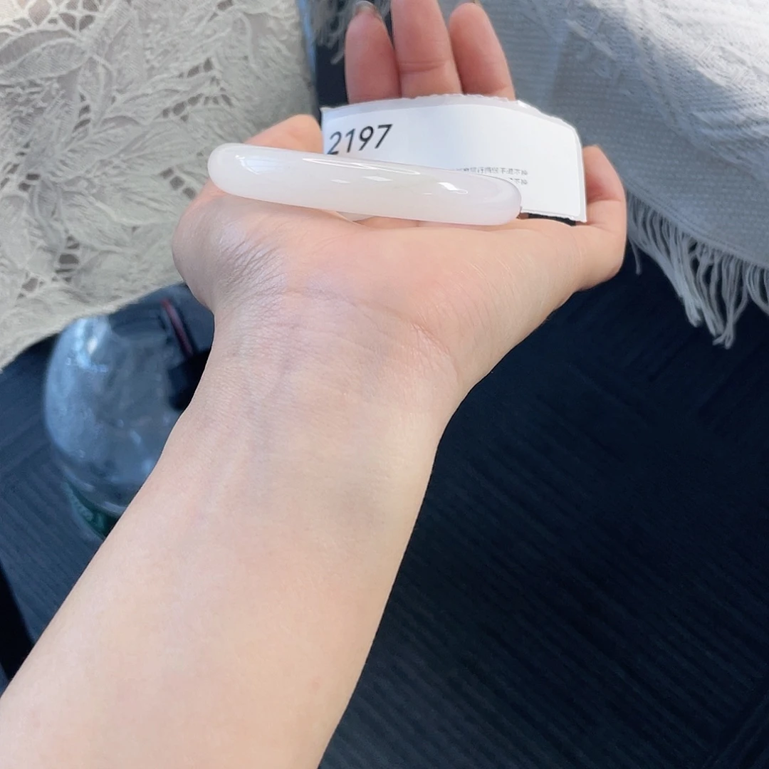 石英质玉未镶嵌手镯2197