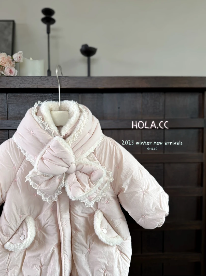 【草莓蛋糕】HOLA.CC·25冬~花边围巾绗棉外套6641(童装汉服)粉色