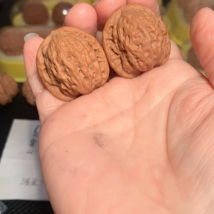 文玩核桃吊坠31串雨点