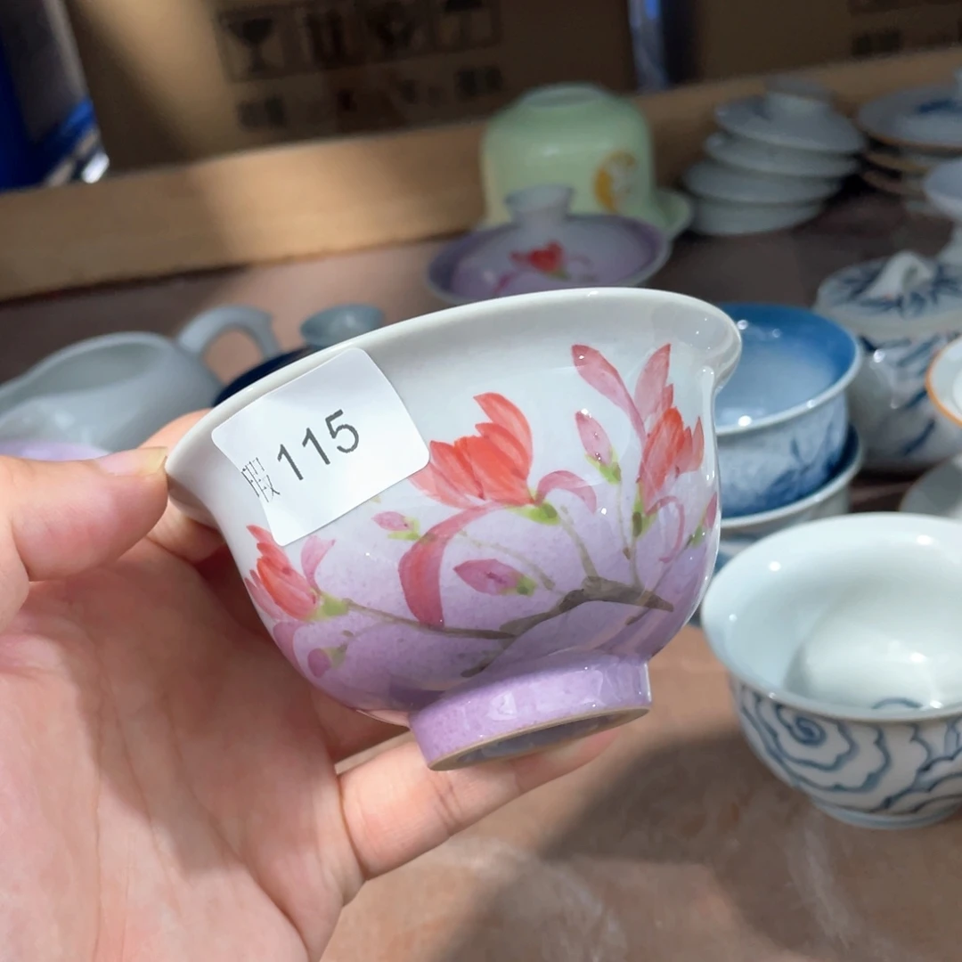釉下手绘茶具微瑕