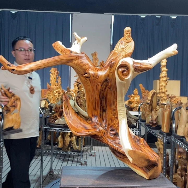 柏木（崖柏）随型摆件