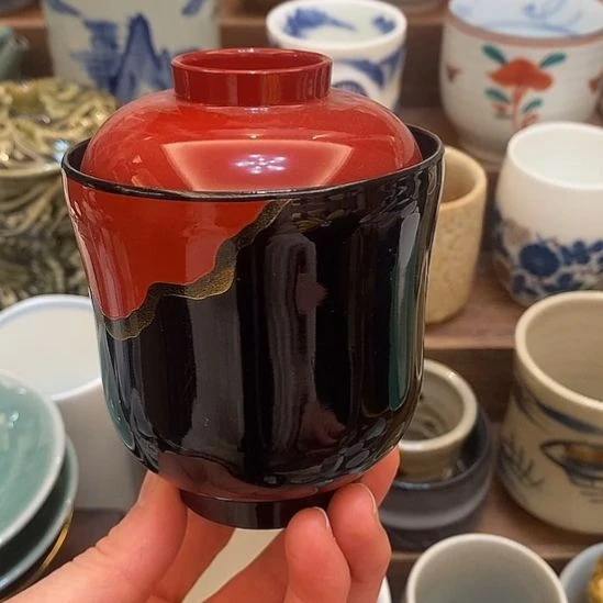 中古物品默认微瑕，谨慎参拍，满18包邮！