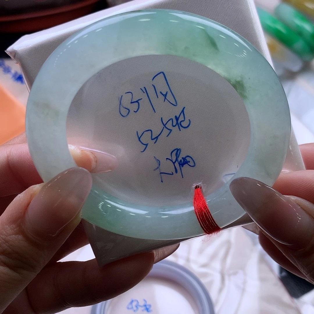 翡翠未镶嵌手镯53.1圆