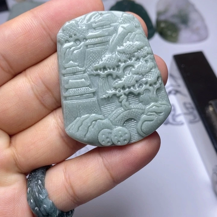 颈饰未镶嵌翡翠翡翠