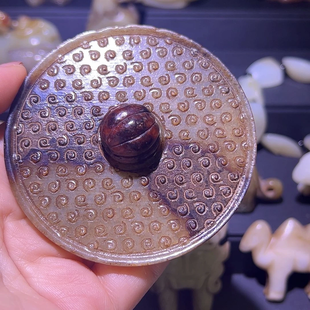 无***照和田玉（糖玉）未镶嵌颈饰