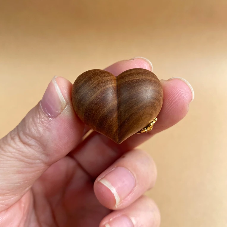 凤九屁桃心吊坠爱心形配饰定制款不支持退换货