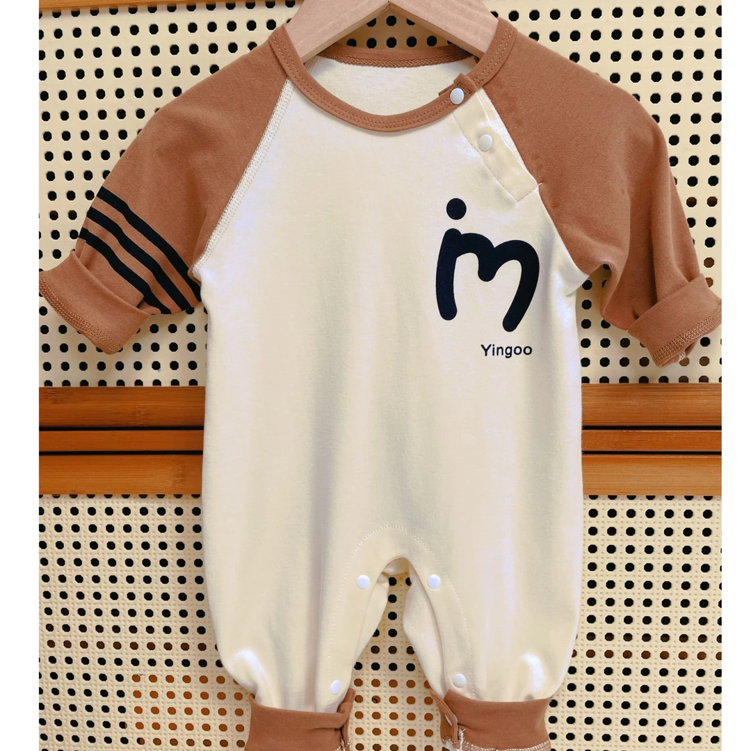 2025春季新款宝宝纯棉无骨连体爬服长袖哈衣韩版可爱洋气好看柔软