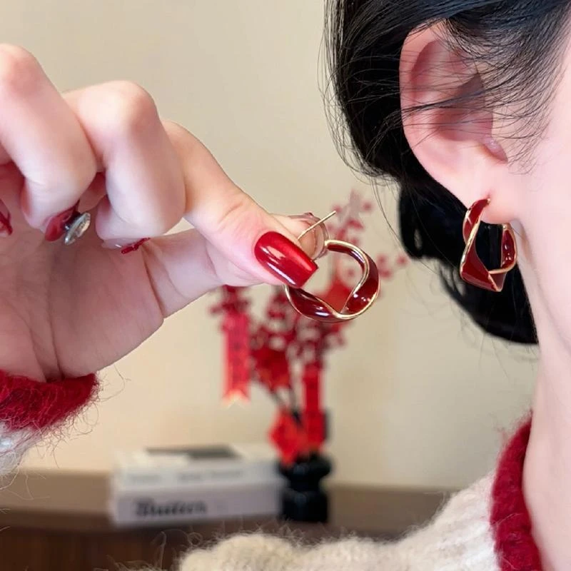 铜合金耳饰 2026年圣诞新年安哥拉红耳圈耳饰环轻奢高级感显气质