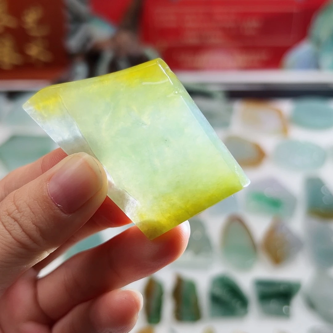 未镶嵌定制翡翠翡翠