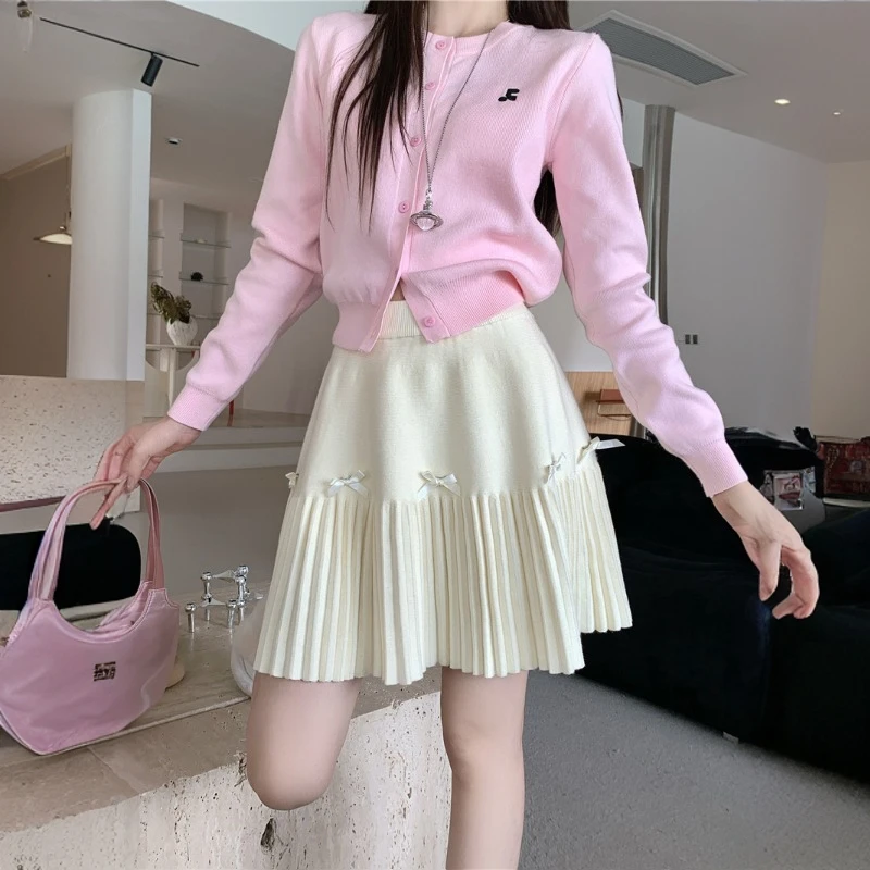 大码法式甜美黑色针织半身裙女春季胖MM显瘦百褶短裙子高腰A字裙