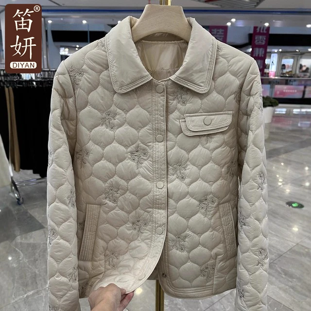 时尚妈妈装翻领短款夹棉外套秋冬新款洋气减龄轻薄棉服中老年上衣