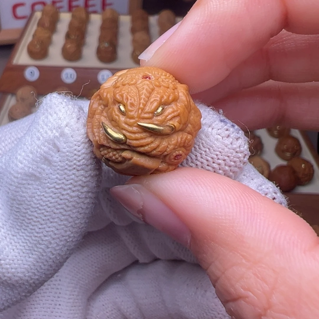 把件猴头核桃镶嵌款狮驼岭全品有正常封口线