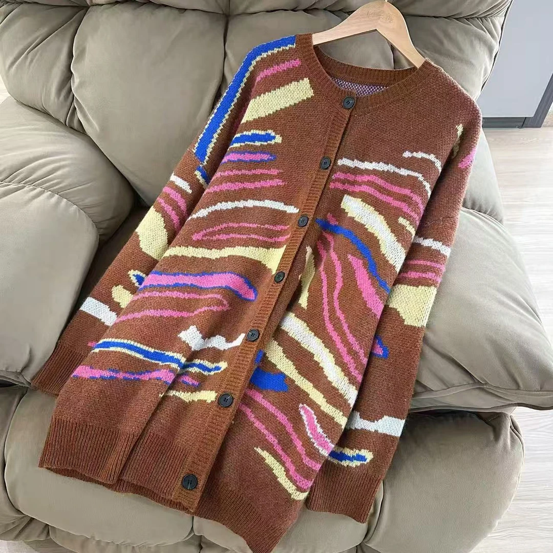 【潮流前线】100纯山羊绒圆领拼色加厚大衣外套女CYR240158