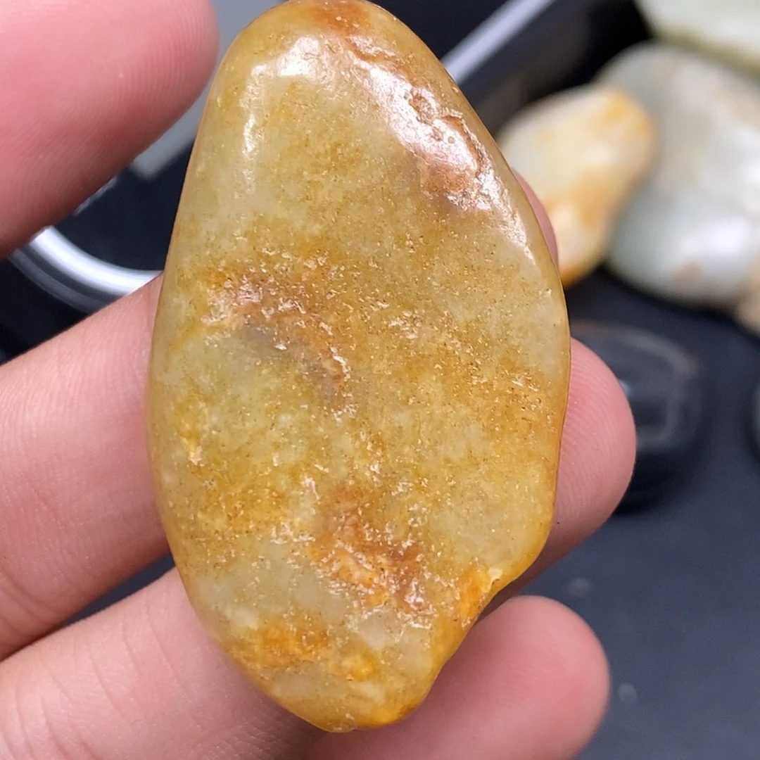 和田玉（糖玉）未镶嵌挂件