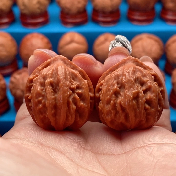 文玩核桃把件蝴蝶