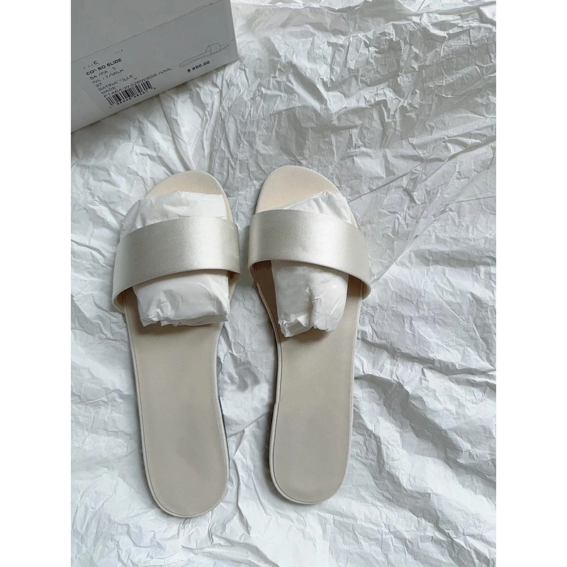 【DR设计师联名】2025年新款时尚百搭拖鞋女夏季外穿高级感绸缎真