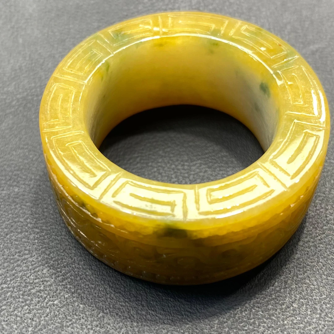 12天然缅甸翡翠A货黄戒指/700687/上海嘉禾拍卖