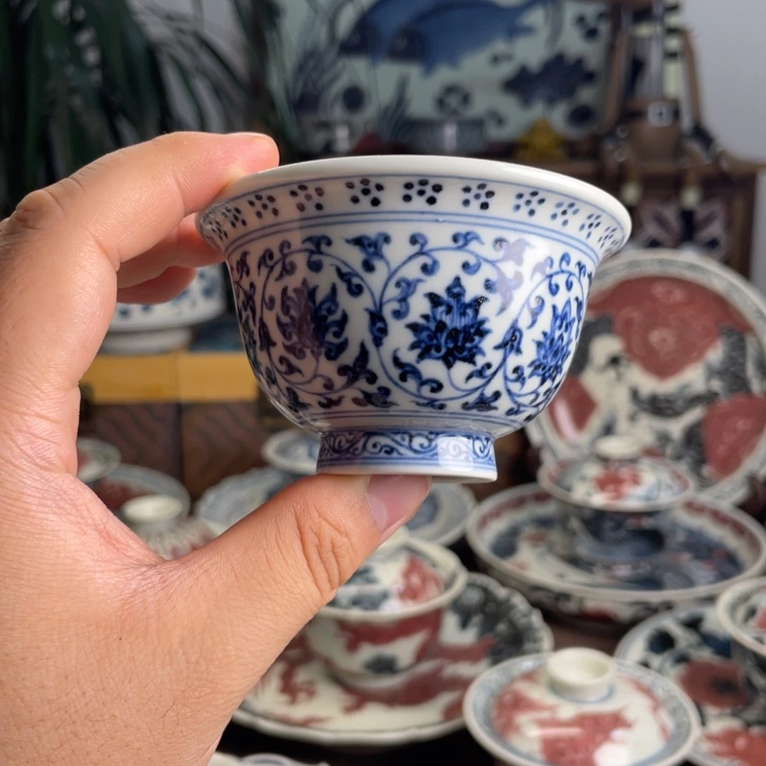 青花永乐缠枝莲杯子微瑕